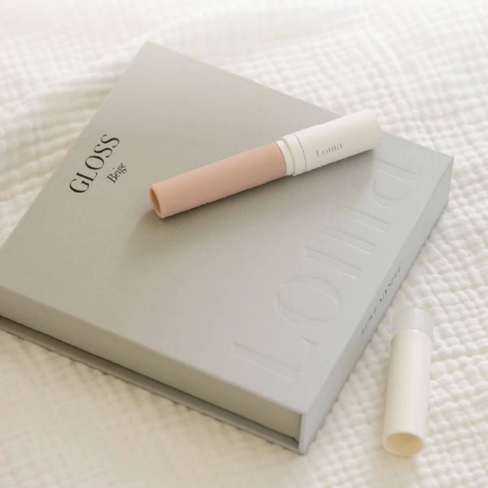 PLEASURE LIP GLOSS
