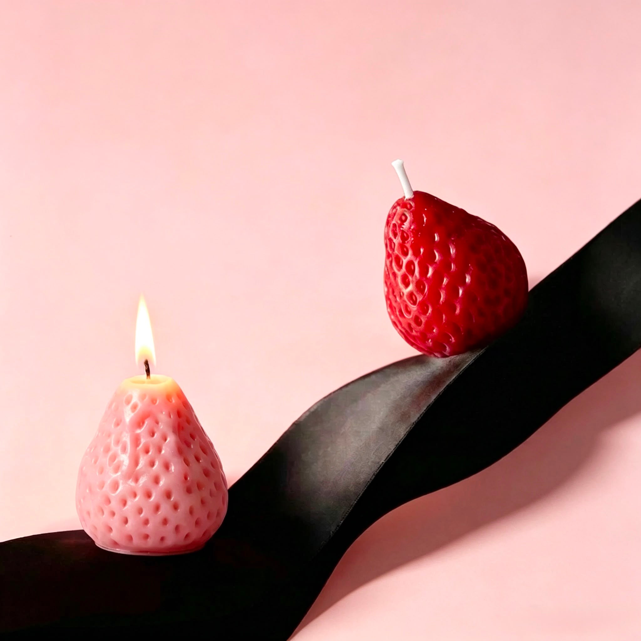 STRAWBERRY CANDLE